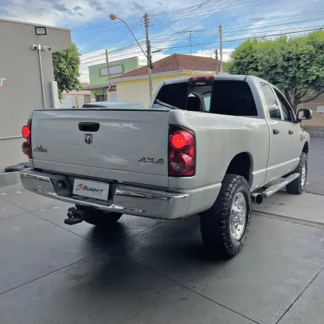 DODGE Ram 5.9 4P 24V I6 2500 SLT 4X4 CABINE DUPLA HAVE DUTY TURBO DIESEL AUTOMTICO, Foto 4