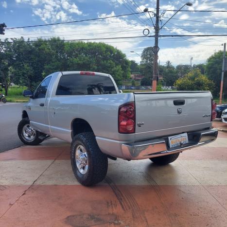 DODGE Ram 5.9 I6 24V 2500 SLT 4X4 CABINE SIMPLES HAVE DUTY TURBO DIESEL AUTOMTICO, Foto 4