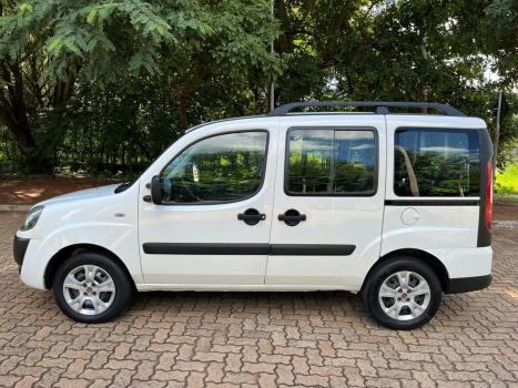 FIAT Doblo 1.8 16V 4P FLEX ESSENCE 7 LUGARES, Foto 4