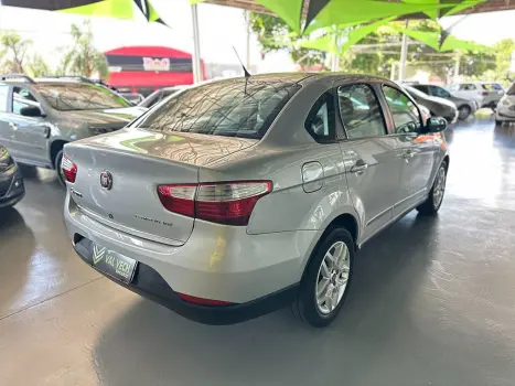 FIAT Grand Siena 1.6 16V 4P FLEX ESSENCE DUALOGIC AUTOMATIZADO, Foto 15