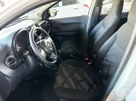 FIAT Mobi 1.0 4P FLEX DRIVE FIRE FLY, Foto 4