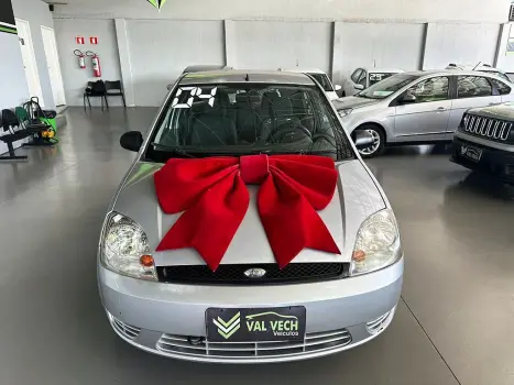 FORD Fiesta Hatch 1.0 4P, Foto 2