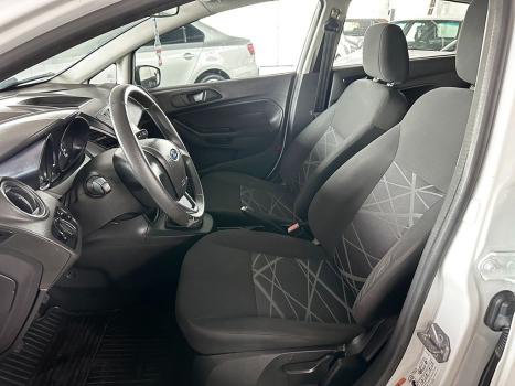 FORD Fiesta Hatch 1.5 16V 4P S FLEX, Foto 4
