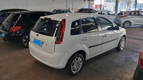 FORD Fiesta Hatch 1.6 CLASS, Foto 4