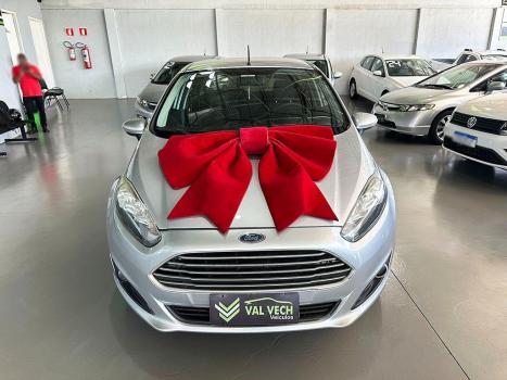 FORD Fiesta Hatch 1.6 16V 4P SEL FLEX, Foto 2