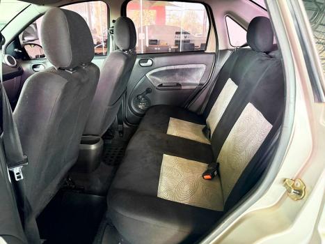 FORD Fiesta Hatch 1.6 4P SE FLEX, Foto 7
