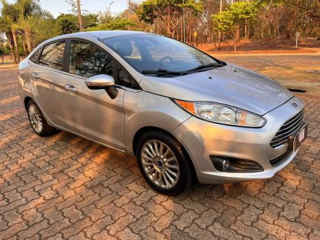 FORD Fiesta Sedan 1.6 4P FLEX TITANIUM PLUS POWERSHIFT AUTOMTICO, Foto 2