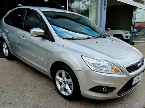 FORD Focus Hatch 1.6 16V 4P SE PLUS FLEX, Foto 3