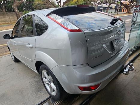 FORD Focus Hatch 1.6 16V 4P SE PLUS FLEX, Foto 6