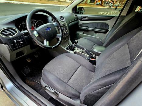 FORD Focus Hatch 1.6 16V 4P SE PLUS FLEX, Foto 7