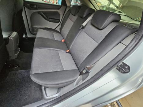 FORD Focus Hatch 1.6 16V 4P SE PLUS FLEX, Foto 12