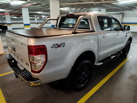 FORD Ranger 3.2 20V XLT 4X4 CABINE DUPLA TURBO DIESEL AUTOMTICO, Foto 6