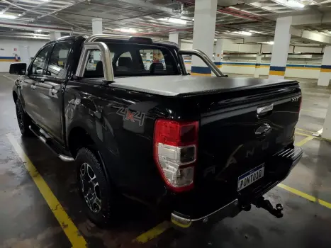 FORD Ranger 3.2 20V XLT 4X4 CABINE DUPLA TURBO DIESEL AUTOMTICO, Foto 4