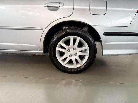 HONDA Civic 1.7 16V 4P LX, Foto 10