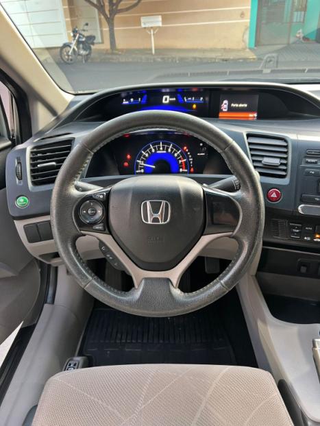 HONDA Civic 1.8 16V 4P FLEX LXS AUTOMTICO, Foto 4