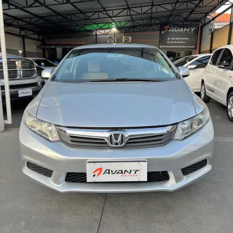 HONDA Civic 1.8 16V 4P FLEX LXS AUTOMTICO, Foto 2
