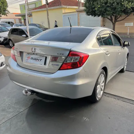 HONDA Civic 1.8 16V 4P FLEX LXS AUTOMTICO, Foto 4