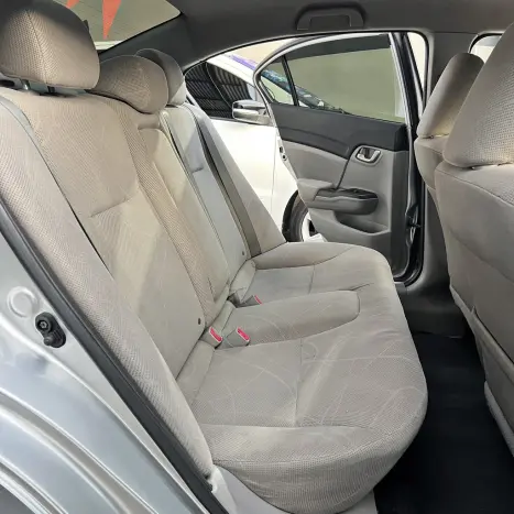 HONDA Civic 1.8 16V 4P FLEX LXS AUTOMTICO, Foto 8