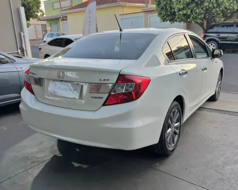 HONDA Civic 1.8 16V 4P FLEX LXS, Foto 11