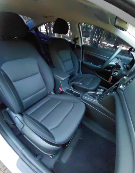 HYUNDAI Elantra 2.0 16V 4P FLEX GLS AUTOMTICO, Foto 3