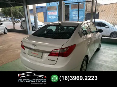 HYUNDAI HB 20 Sedan 1.6 16V 4P FLEX COMFORT PLUS, Foto 6