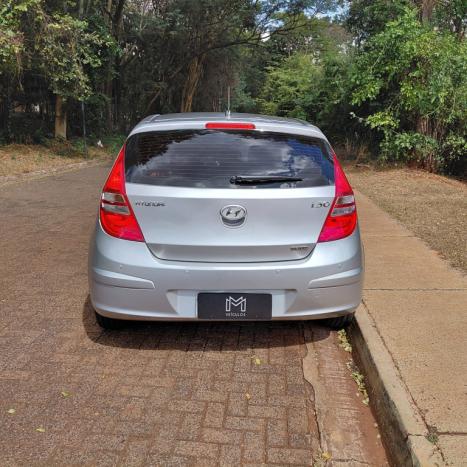HYUNDAI I30 2.0 16V 4P GLS, Foto 6