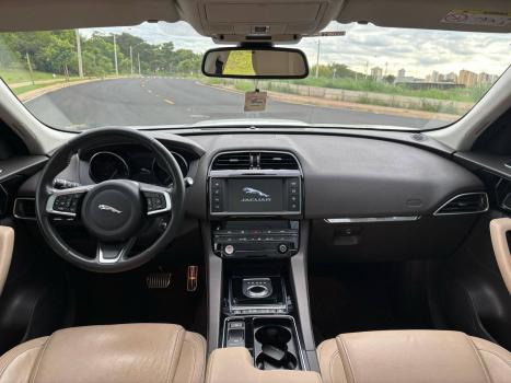 JAGUAR F-Pace 2.0 16V 4P AWD INGENIUM PRESTIGE TURBO AUTOMTICO, Foto 8