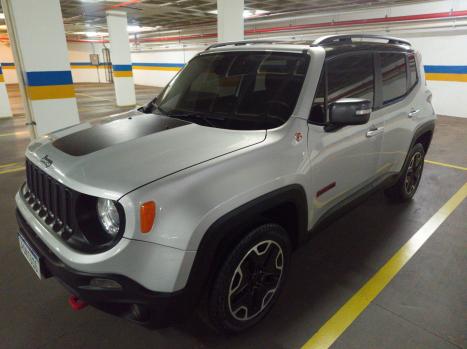 JEEP Renegade 2.0 16V 4P TURBO DIESEL TRAILHAWK 4X4 AUTOMTICO, Foto 3