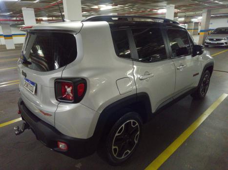 JEEP Renegade 2.0 16V 4P TURBO DIESEL TRAILHAWK 4X4 AUTOMTICO, Foto 6