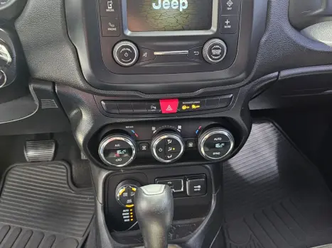 JEEP Renegade 2.0 16V 4P TURBO DIESEL LONGITUDE 4X4 AUTOMTICO, Foto 8