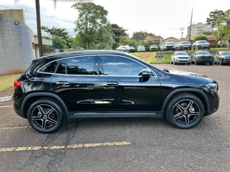 MERCEDES-BENZ GLA 200 1.3 16V 4P MHEV HBRIDO AMG LINE 7G-DCT AUTOMTICO, Foto 3