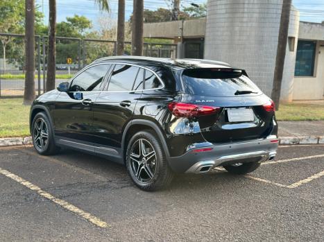 MERCEDES-BENZ GLA 200 1.3 16V 4P MHEV HBRIDO AMG LINE 7G-DCT AUTOMTICO, Foto 5
