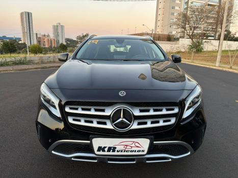 MERCEDES-BENZ GLA 200 1.6 16V 4P CGI ADVANCE TURBO AUTOMTICO, Foto 2