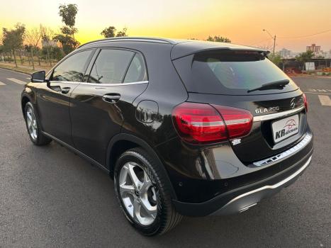 MERCEDES-BENZ GLA 200 1.6 16V 4P CGI ADVANCE TURBO AUTOMTICO, Foto 4