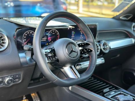 MERCEDES-BENZ GLB 220 2.0 16V 4P MHEV AMG LINE 4MATIC DCT AUTOMTICO, Foto 12