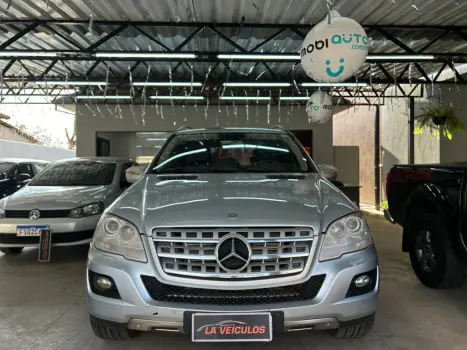 MERCEDES-BENZ ML 320 3.0 V6 24V 4P 4X4 CDI AUTOMTICO, Foto 2