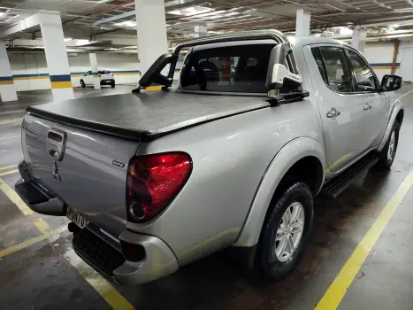 MITSUBISHI L 200 Triton 3.2 16V HPE 4X4 CABINE DUPLA TURBO DIESEL INTERCOOLER AUTOMTICO, Foto 6