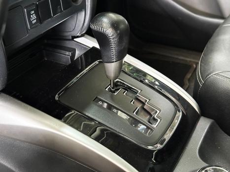 MITSUBISHI L 200 Triton 2.4 16V OUTDOOR HPE-S 4X4 CABINE DUPLA TURBO DIESEL AUTOMTICO, Foto 10