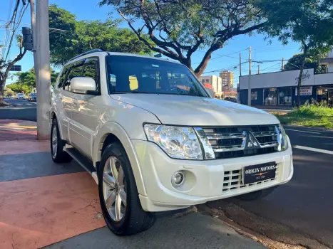 MITSUBISHI Pajero Full 3.2 16V 4P HPE 4X4 TURBO DIESEL INTERCOOLER AUTOMTICO, Foto 3