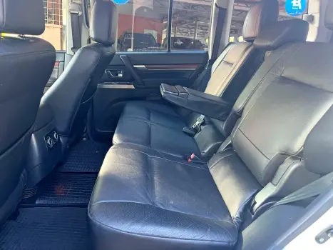 MITSUBISHI Pajero Full 3.2 16V 4P HPE 4X4 TURBO DIESEL INTERCOOLER AUTOMTICO, Foto 12