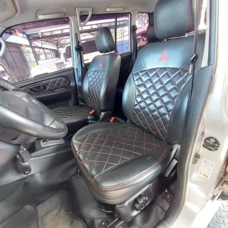 MITSUBISHI Pajero TR4 2.0 16V 4P 4X4 FLEX AUTOMTICO, Foto 6
