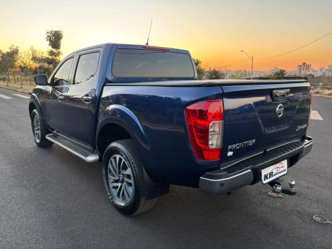 NISSAN Frontier 2.3 16V XE 4X4 CABINE DUPLA BI-TURBO DIESEL AUTOMTICO, Foto 4