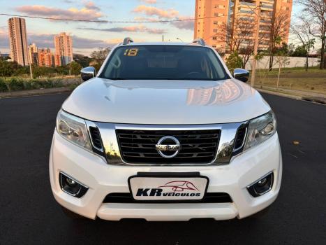 NISSAN Frontier 2.3 16V LE 4X4 CABINE DUPLA BI-TURBO DIESEL AUTOMTICO, Foto 2