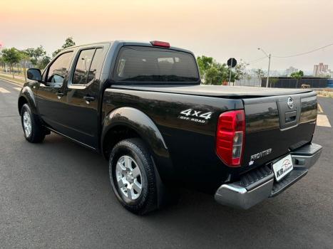 NISSAN Frontier 2.5 S 4X4 TURBO DIESEL CABINE DUPLA, Foto 6