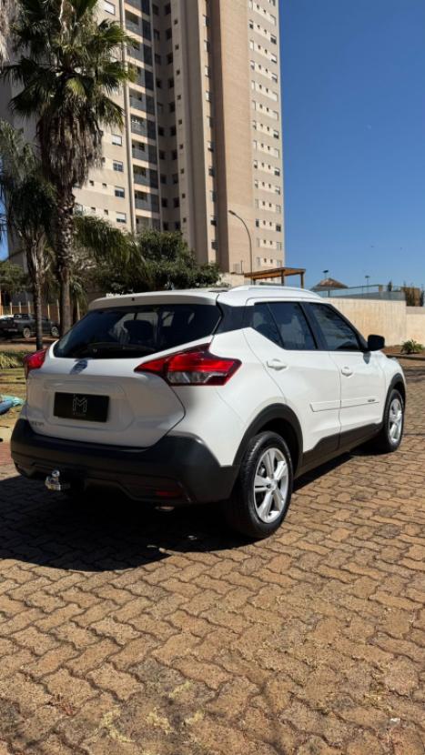 NISSAN Kicks 1.6 16V 4P FLEXSTART S, Foto 2