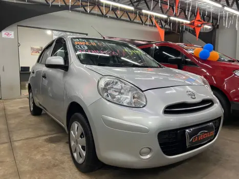 NISSAN March 1.0 12V 4P S FLEX, Foto 3