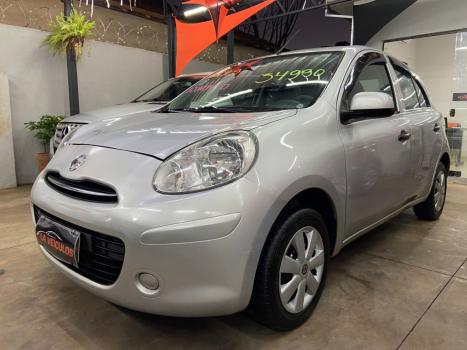NISSAN March 1.0 12V 4P S FLEX, Foto 4