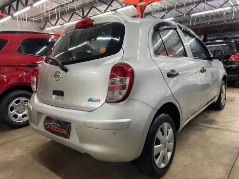 NISSAN March 1.0 12V 4P S FLEX, Foto 5