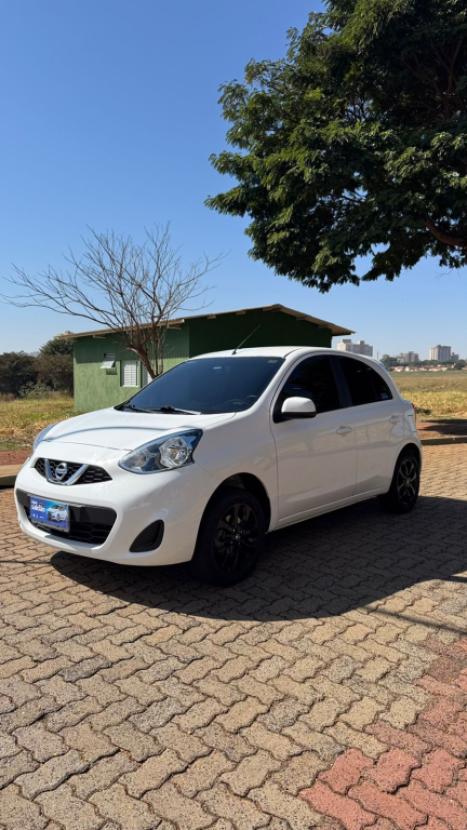 NISSAN March 1.0 12V 4P SV FLEX, Foto 1