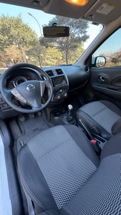 NISSAN March 1.0 12V 4P SV FLEX, Foto 6